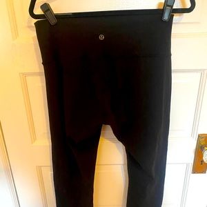 Lululemon Cropped Pants